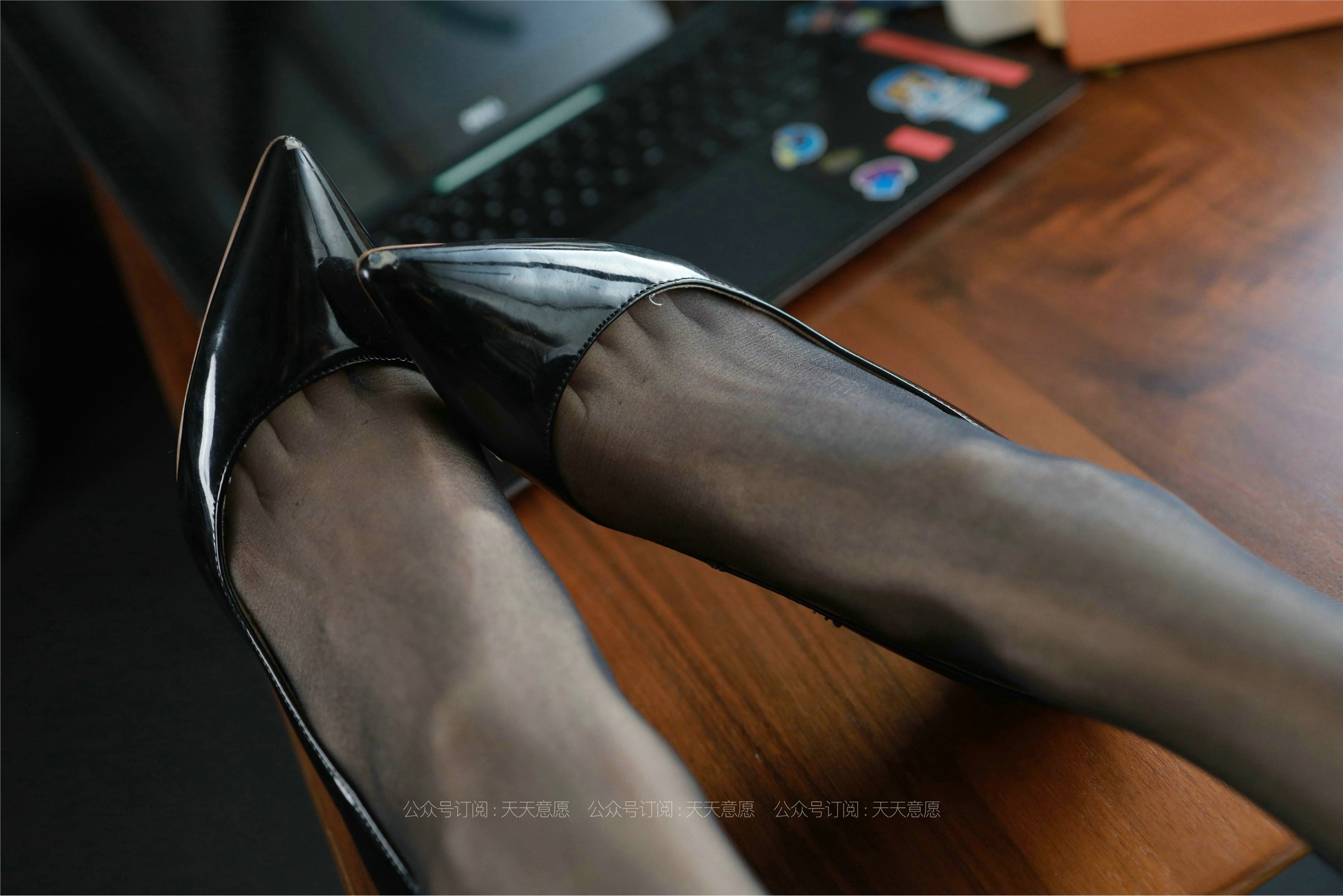 IESS异思趣向  2021.08.13 丝享家888：小六《美女办公室》